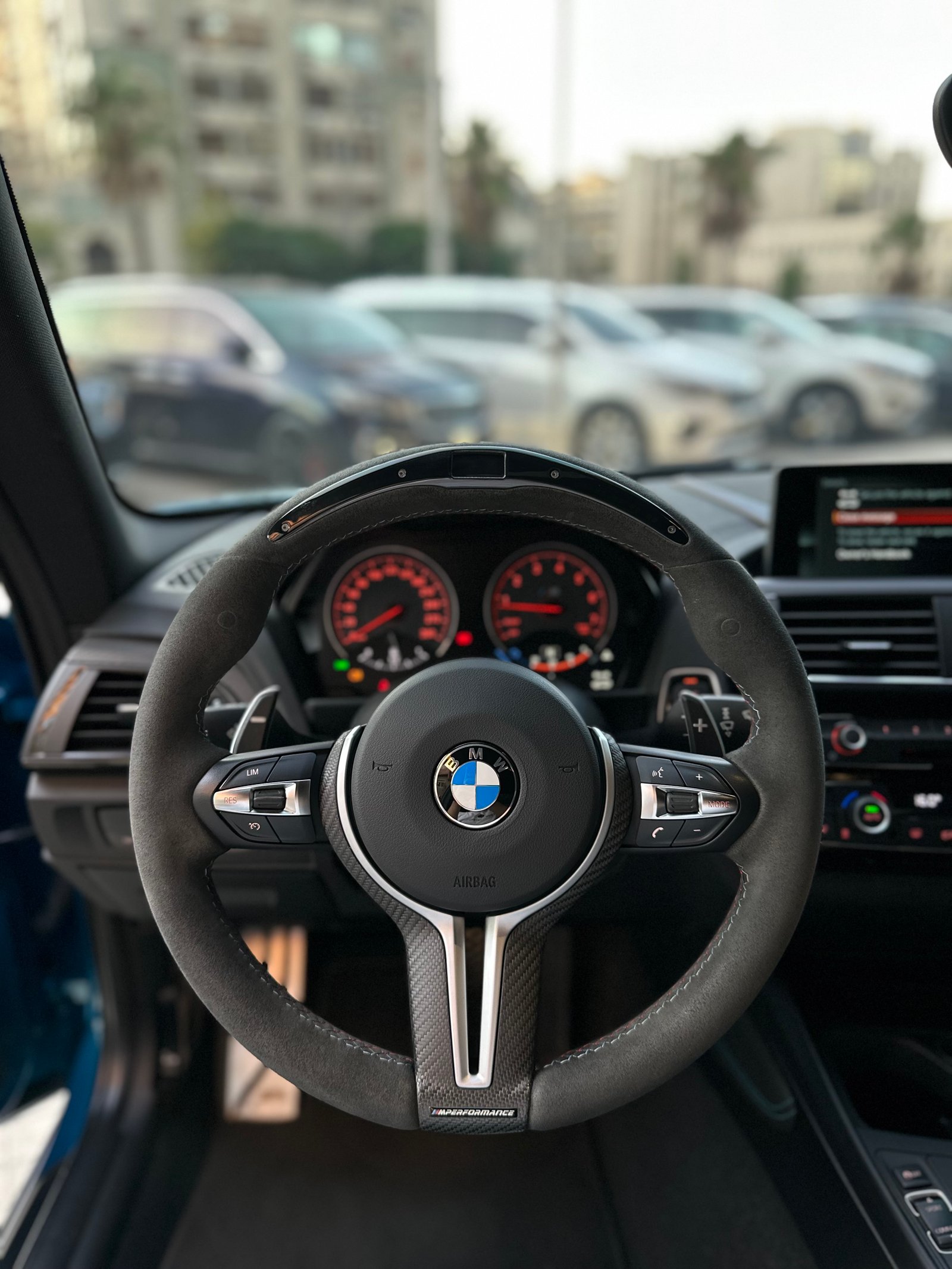 صورة السيارة